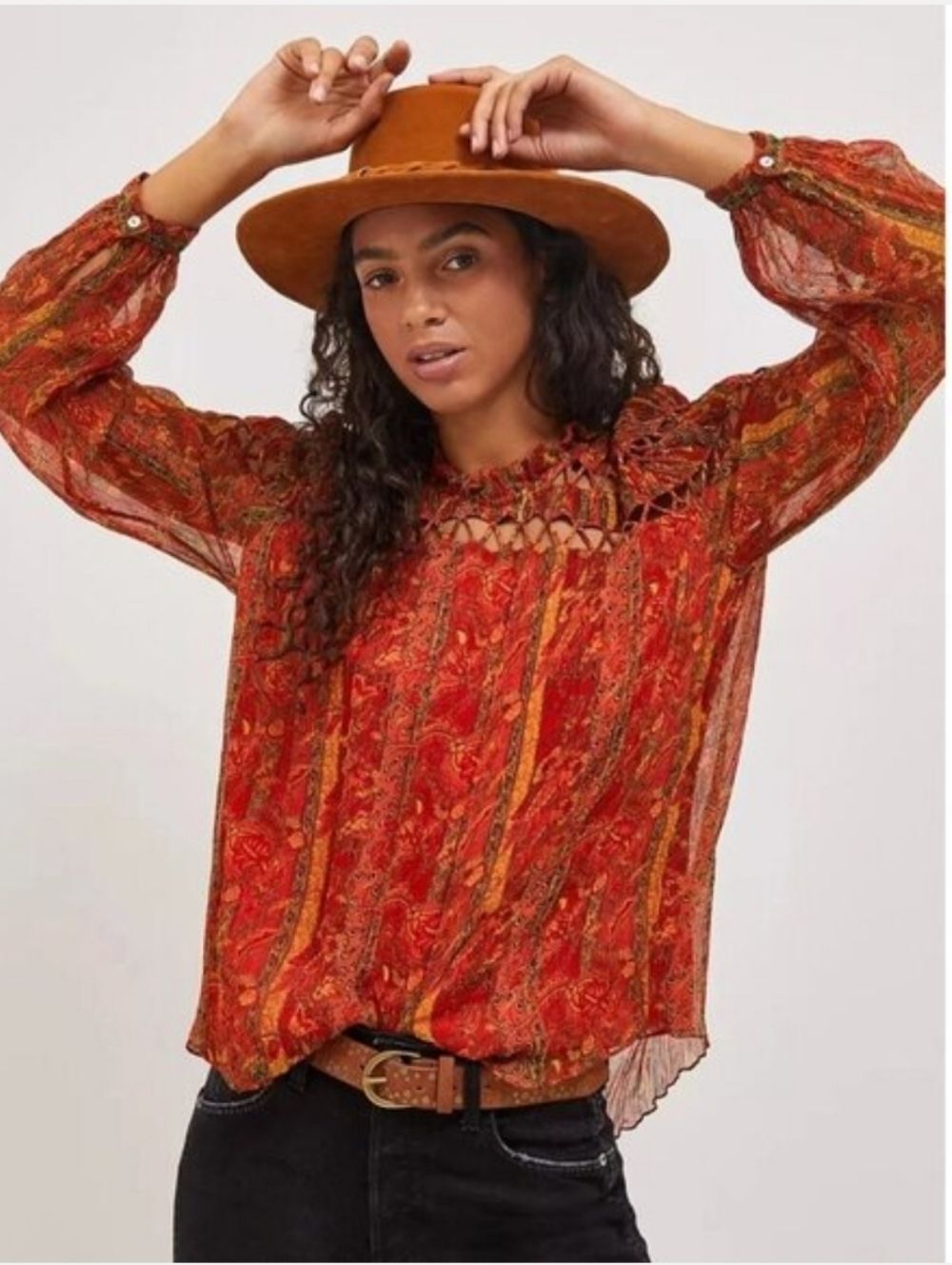 Anthropologie Let Me Be Talitha Floral Cutout Blouse boho red orange top size 8